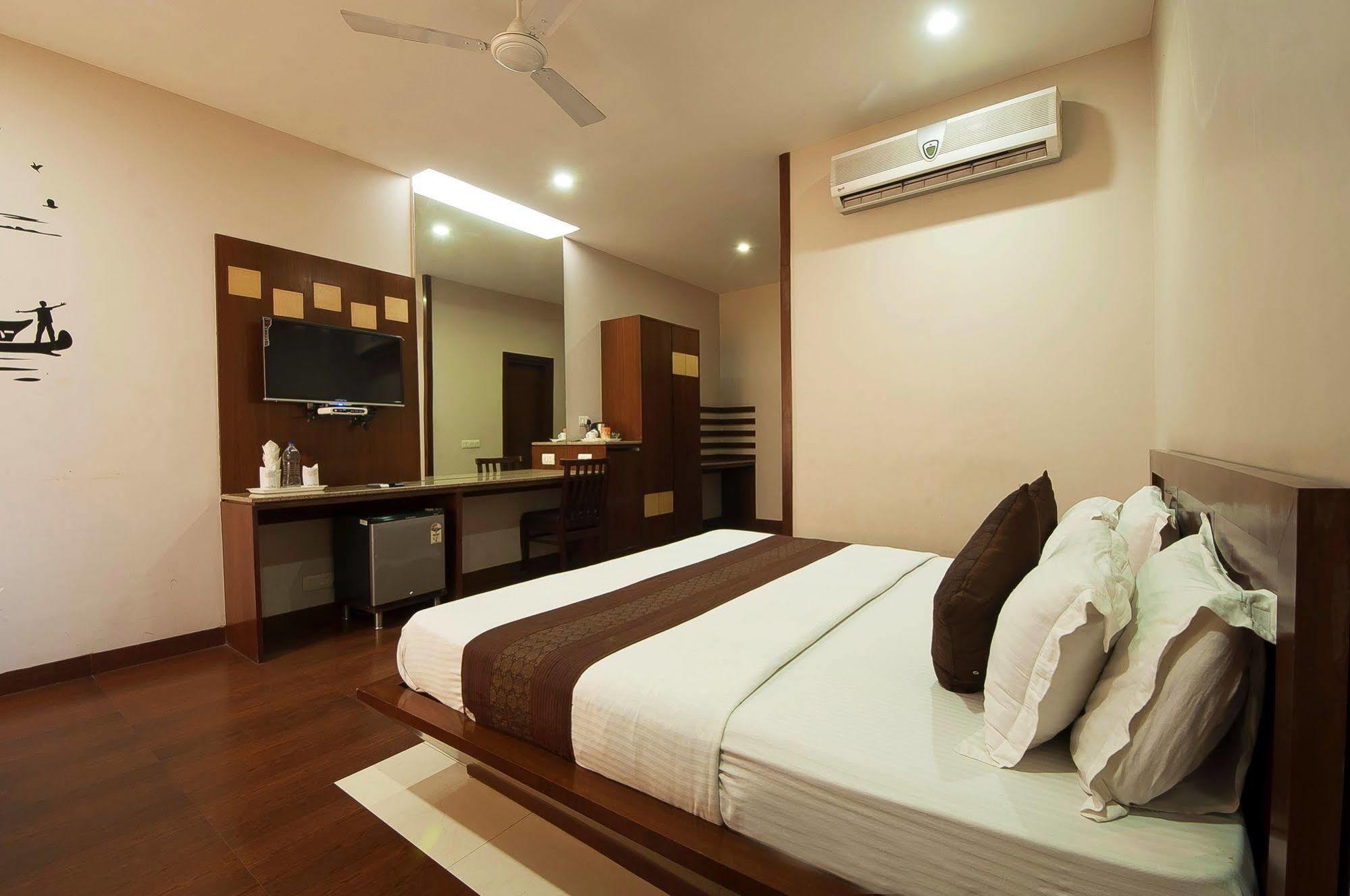 Fabhotel Basera Amritsar Extérieur photo