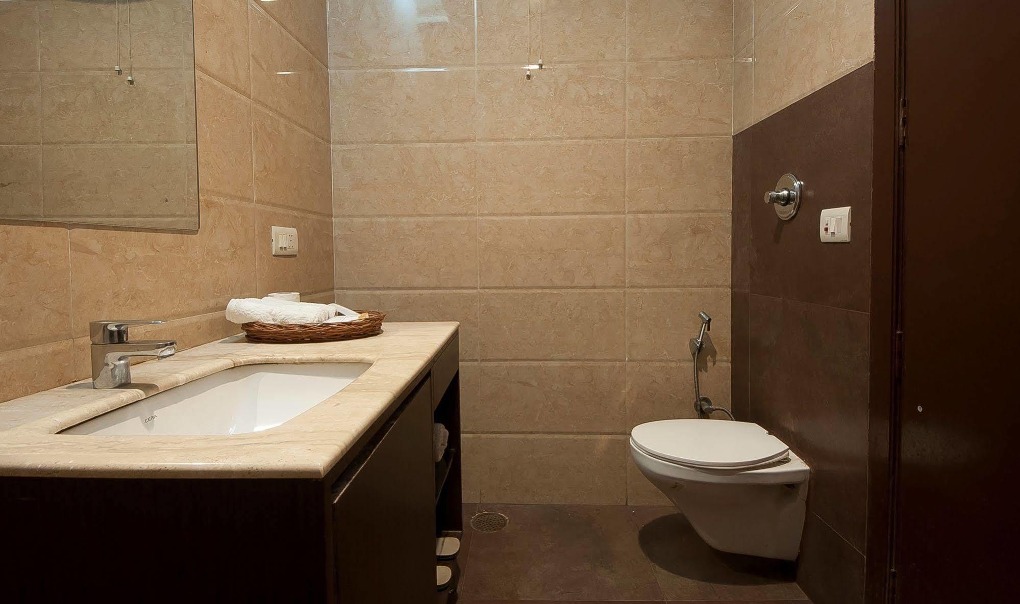 Fabhotel Basera Amritsar Extérieur photo